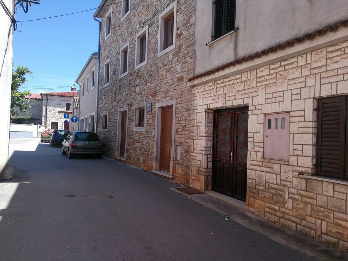 Apartment Seashell Šišan Exterior foto
